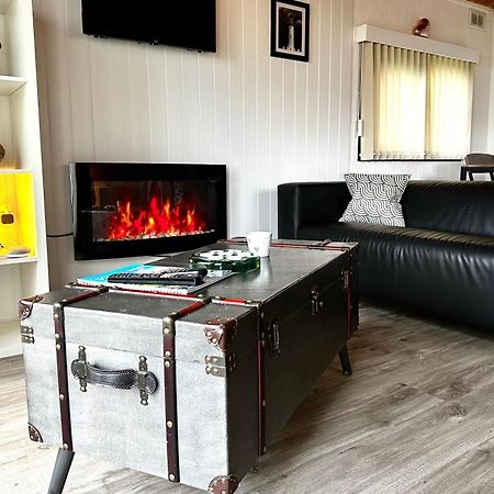 Lodge Cabin With Fabulous Views - Farm Holiday Stranraer Exterior foto