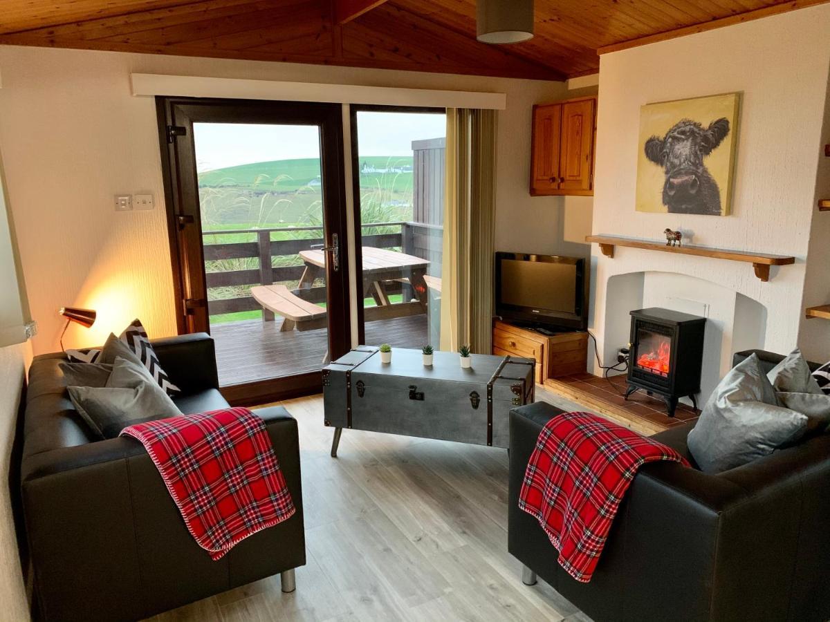 Lodge Cabin With Fabulous Views - Farm Holiday Stranraer Exterior foto
