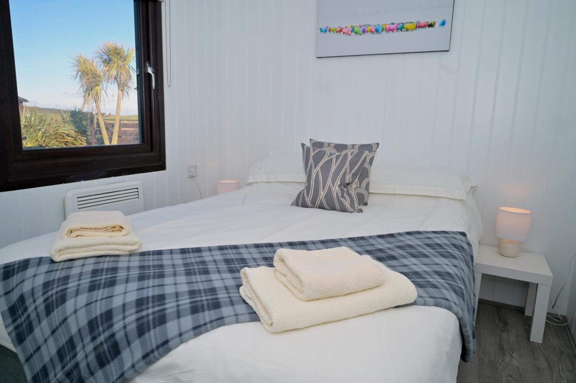 Lodge Cabin With Fabulous Views - Farm Holiday Stranraer Exterior foto